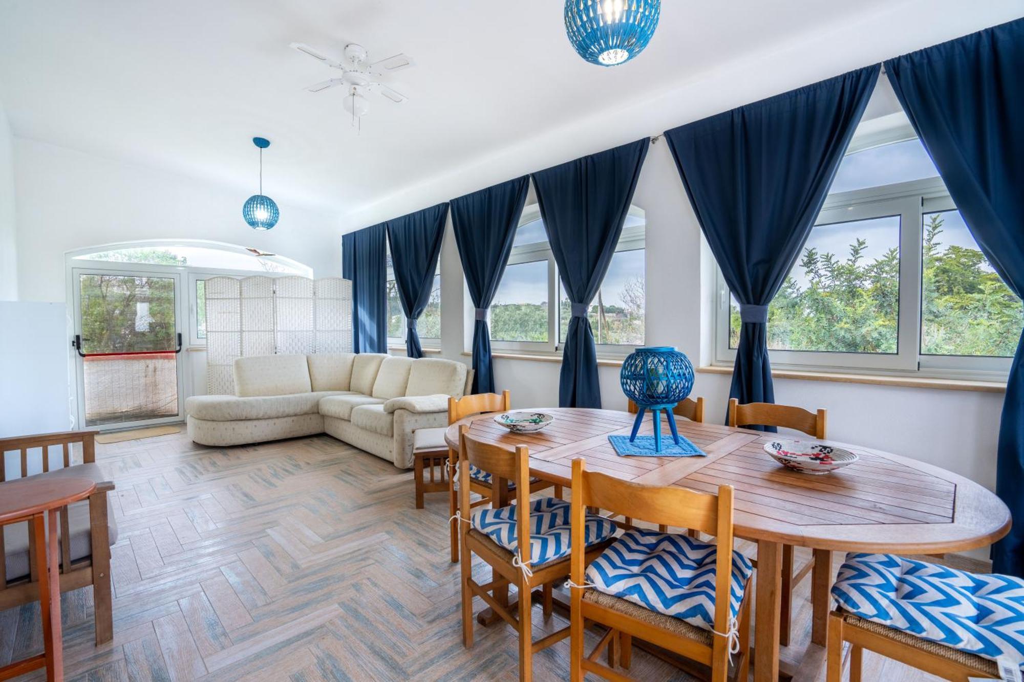 Maison d'hôtes Filoxenia Di Umberto à Sassari Extérieur photo