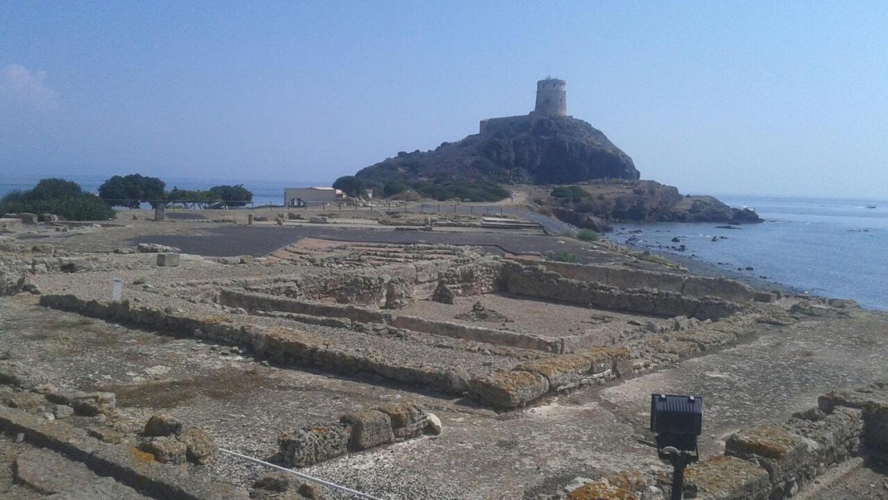 Maison d'hôtes Filoxenia Di Umberto à Sassari Extérieur photo